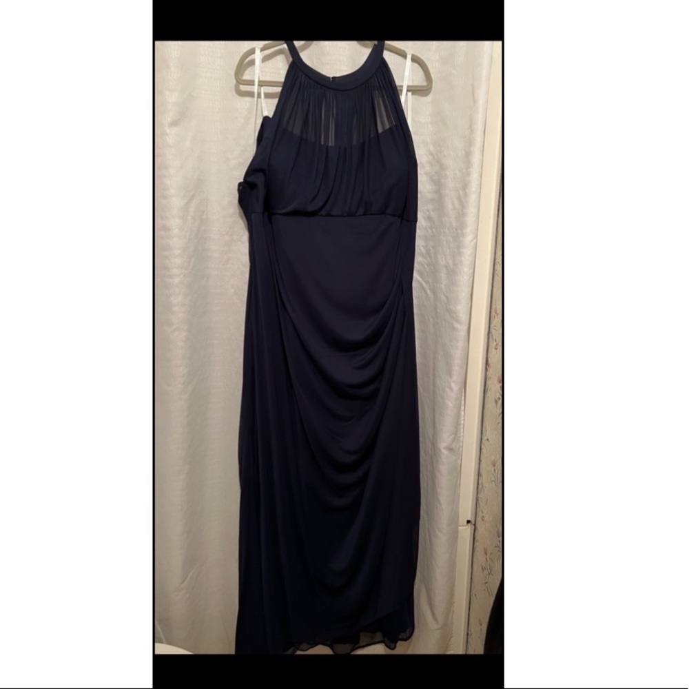 David’s Bridal Bridesmaid/Formal Long Mesh Dress with Illusion Neckline